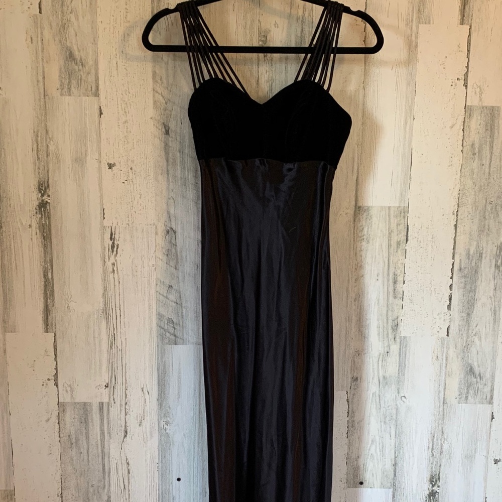 Full length Exclusively Gantos silk formal dress
